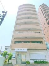 クレール羽田の外観