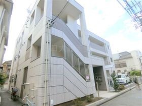 F-BASE　Eastの外観