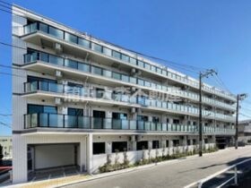 ドゥーエ大鳥居WESTの外観