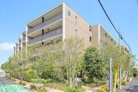 2011年3月築 RC鉄筋コンクリート造地上5階建て総戸数108戸のフ