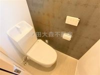 温水洗浄便座付きのトイレ