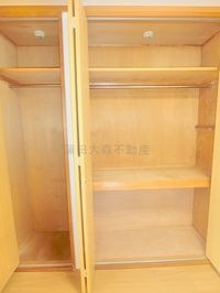 1F洋室5.2帖の収納