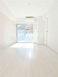 南向き 白基調の洋室7.72帖!
