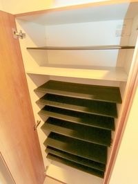 シューズボックス