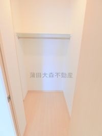 リビング横洋室6.2帖の大型収納 ウォークインクローゼット!