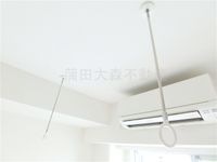 エアコン 室内物干し金具