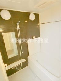 追焚と浴室乾燥機付きのバスルーム お風呂