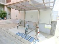 屋根付き駐輪場