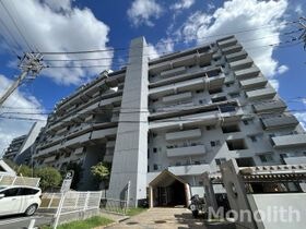 光明池駅前1号棟の外観