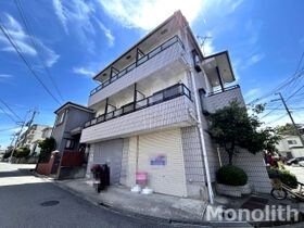 ピースフルハウスⅡの外観