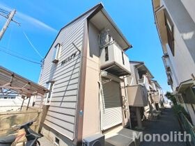 ワカバハイツの外観