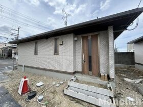 クインテット土生の外観