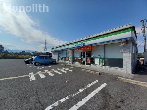ファミリーマート 和泉内田町店