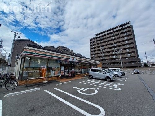 セブンイレブン 泉大津駅南店