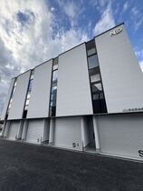 SK GARAGEの外観
