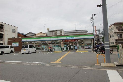 ファミリーマート 豊新二丁目店