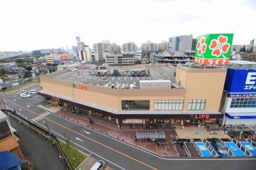 ライフ 東淡路店