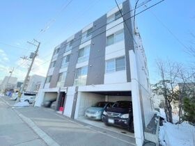 フレンテ宮の沢の外観