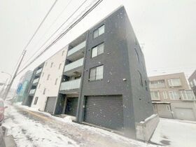 luce solare発寒(ルチェ・ソラーレハッサム)の外観