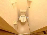 ウォシュレット付きで快適な環境です♪
