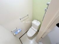 ウォシュレット付きで快適な環境です♪