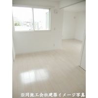 明るい洋室、寝室にどうぞ♪