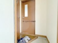 玄関スペース、シューズボックス付きです♪