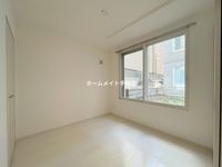 明るい洋室、寝室にどうぞ♪
