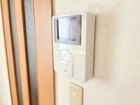 便利なインターホン付きでございます!