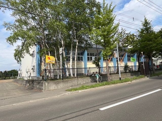 札幌市立西小学校