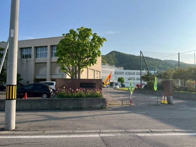 写真：札幌市立稲穂小学校