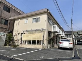 カーサすみれの外観