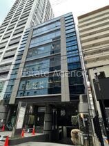 大阪市中央区西心斎橋1丁目の外観