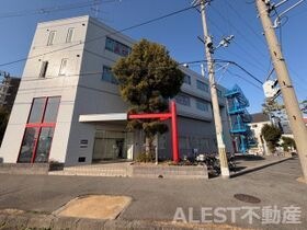 堺市西区浜寺石津町東1丁の外観