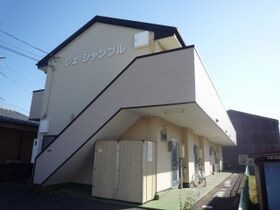 ジェシャンブルⅠの外観