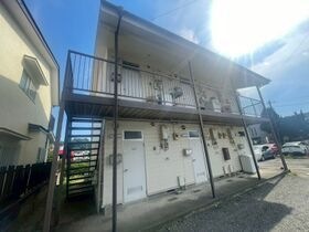 第2コーポ山路の外観