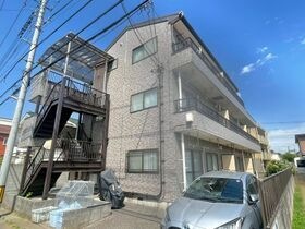 谷マンションの外観