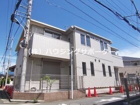 サザンパーク C棟の外観
