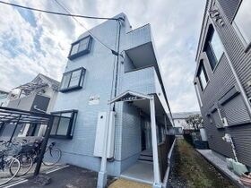 リエス東中神の外観