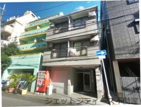 マンションペガサスの外観