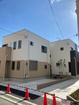 箕面市西小路2丁目の外観