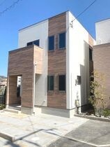箕面市西小路2丁目の外観