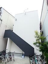 大阪市生野区林寺6丁目の外観