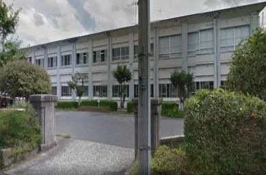 倉吉市立上灘小学校