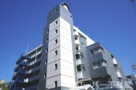 ニューセンチュリーの外観