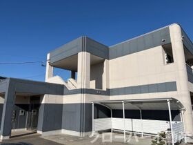 アルファ・スターの外観