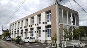 レオパレス坂出の外観
