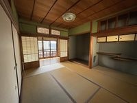 居間