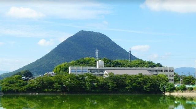 坂出中学校