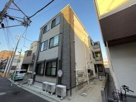 クレア南千住の外観